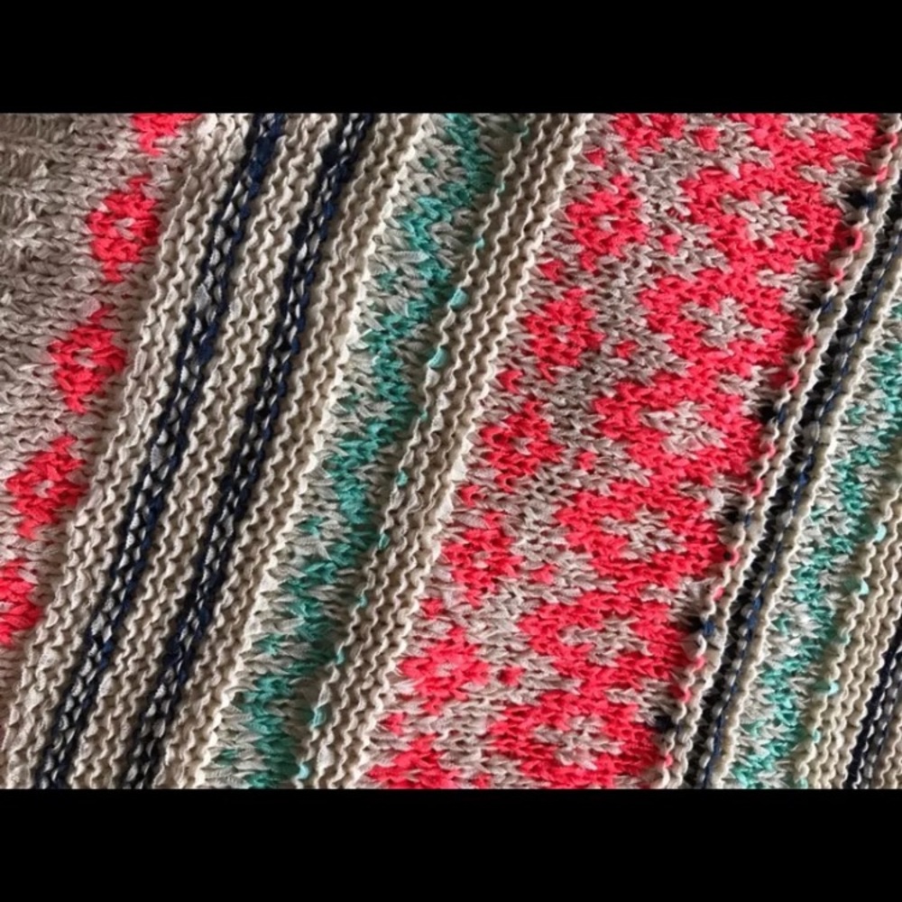 Aeropostale colorful Sweater